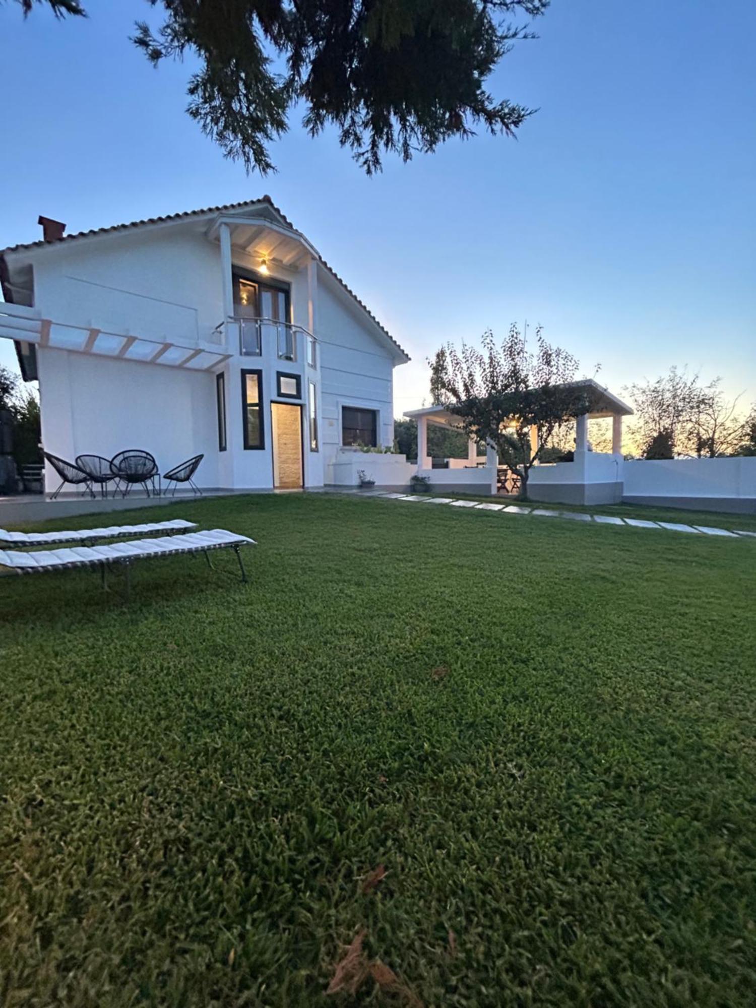 Villa Sunset Albatross Nea Poteidaia Exterior photo
